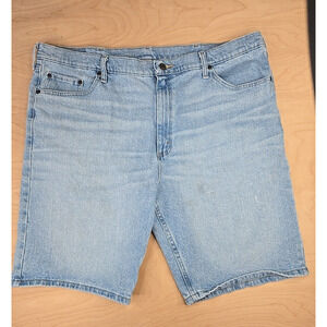 Wrangler Size 42 Relaxed Fit Men's Denim Stone Wash Shorts